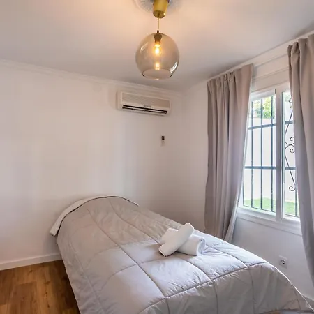 Orquidea * Fuengirola